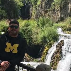 Meet your Posher, Chris